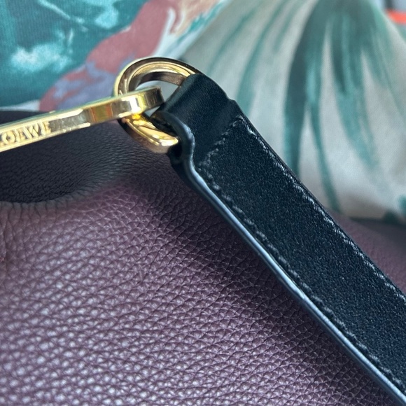 LOEWE Bi-Colour Sling Hobo - SOLD - Picture 3 of 12